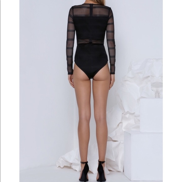 Thick mesh bodysuit XS - Picture 4 of 4